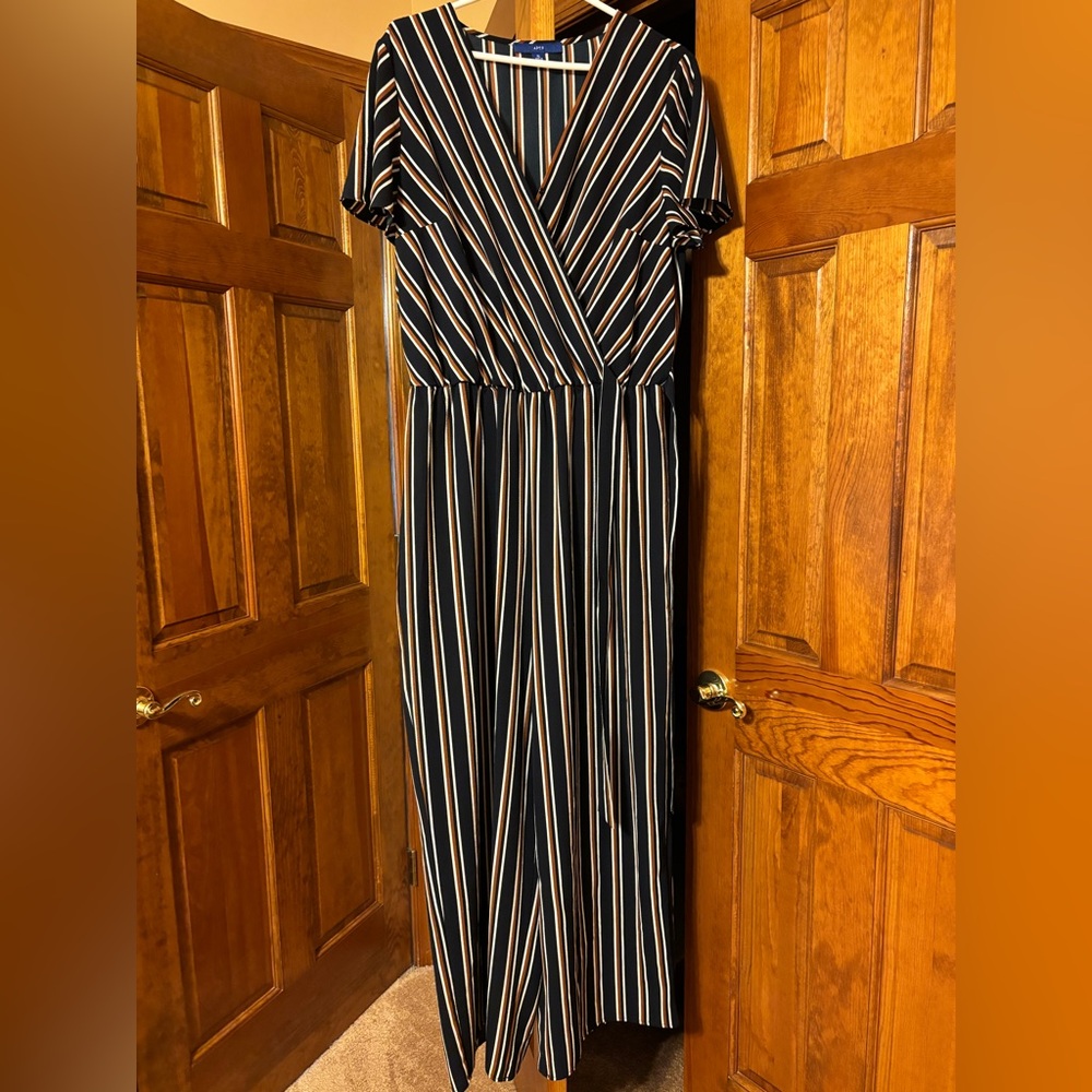 Striped Navy Blue, Brown, and White Jumpsuit